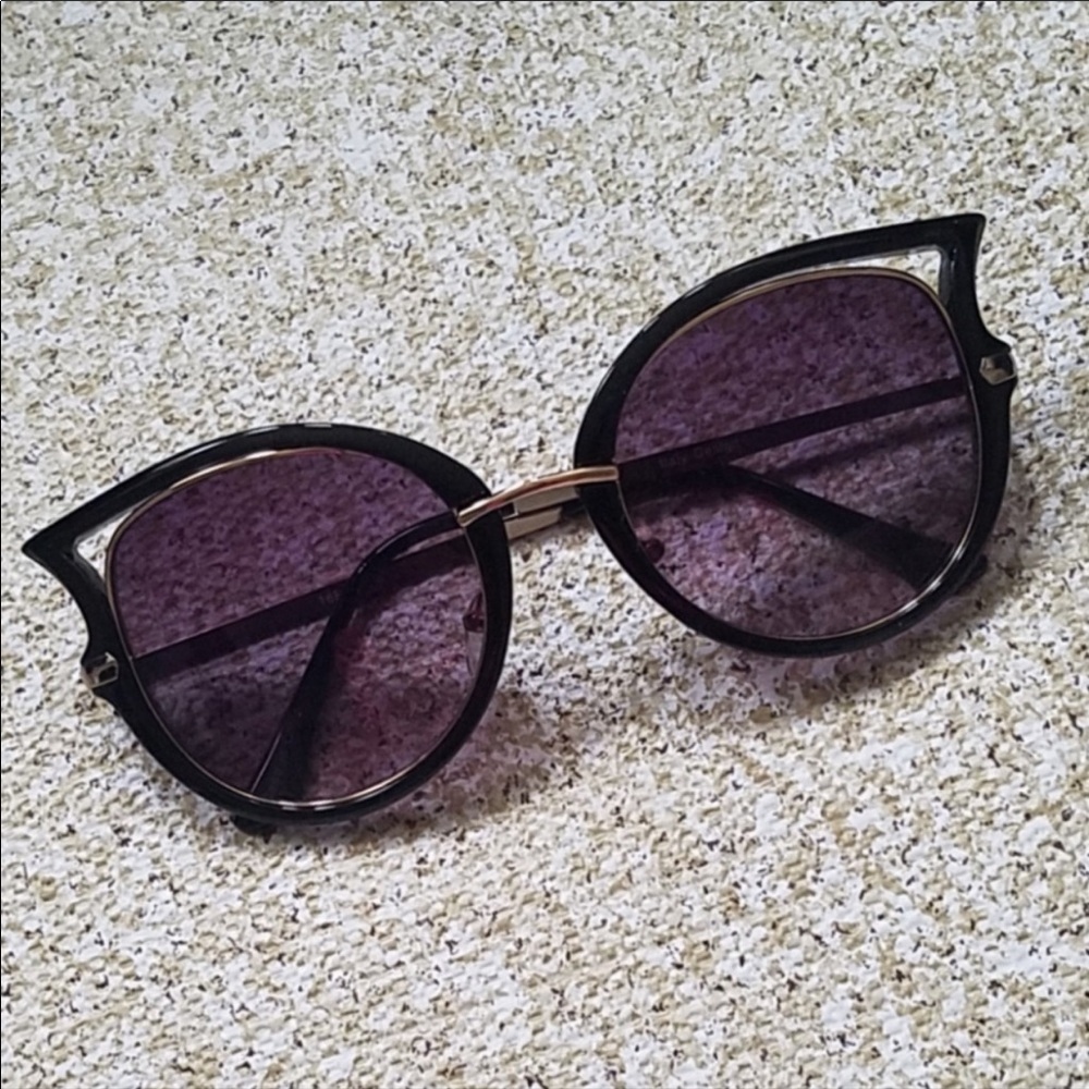 Black/Gold Statement Sunglasses